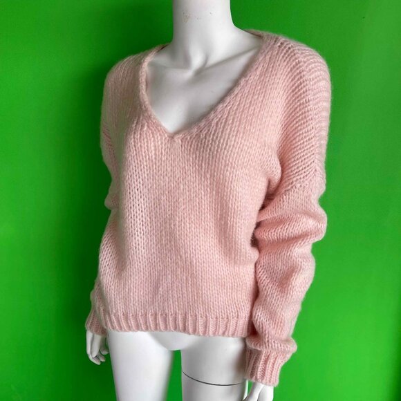 Baby Pink Sweater - Picture 1 of 5